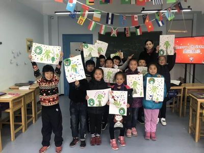 從“985畢業(yè)，比不過一個小學生”看文化教育服務的多元維度